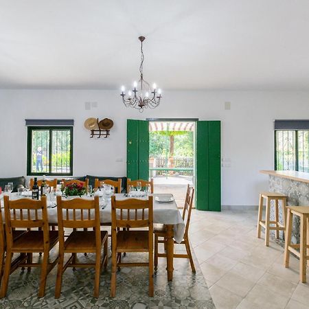6 Bedroom Amazing Home In La Puebla De Los Infan Ла-Пуэбла-де-лос-Инфантес Экстерьер фото