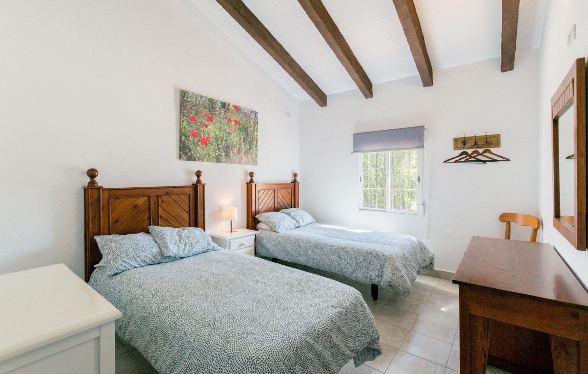 6 Bedroom Amazing Home In La Puebla De Los Infan Ла-Пуэбла-де-лос-Инфантес Экстерьер фото